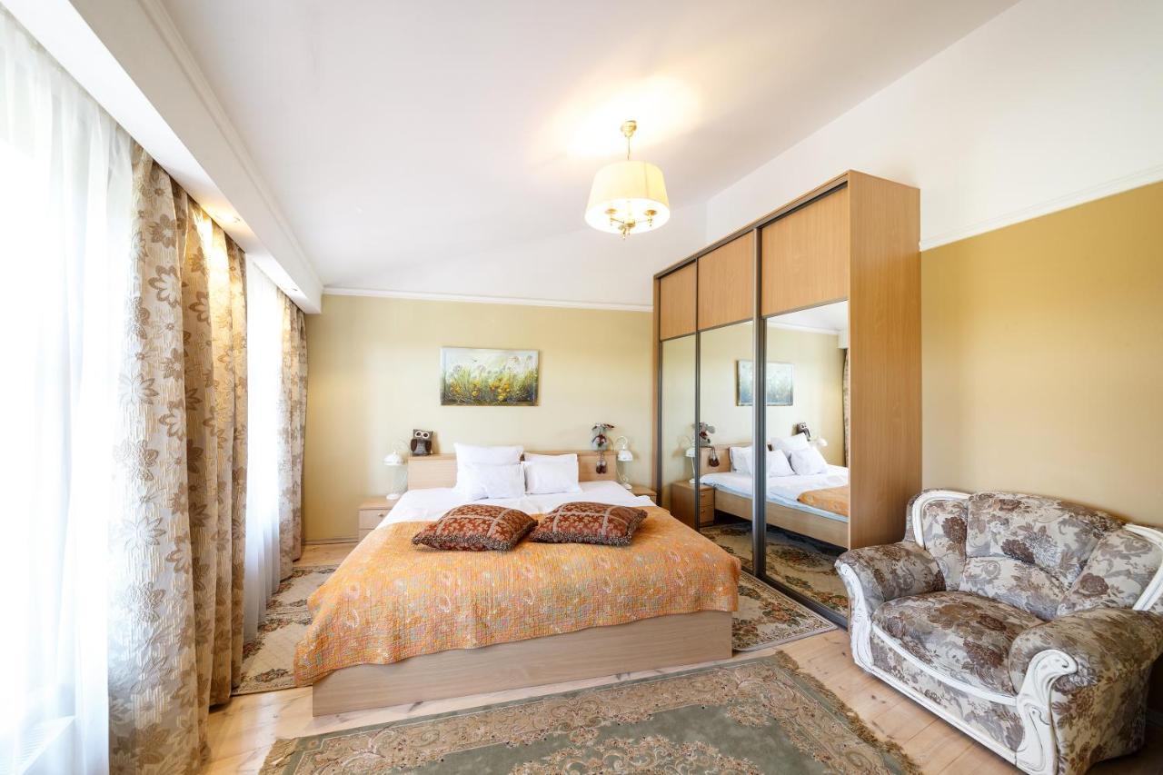 Daugavaluxapartments Free Parking Riga Bagian luar foto
