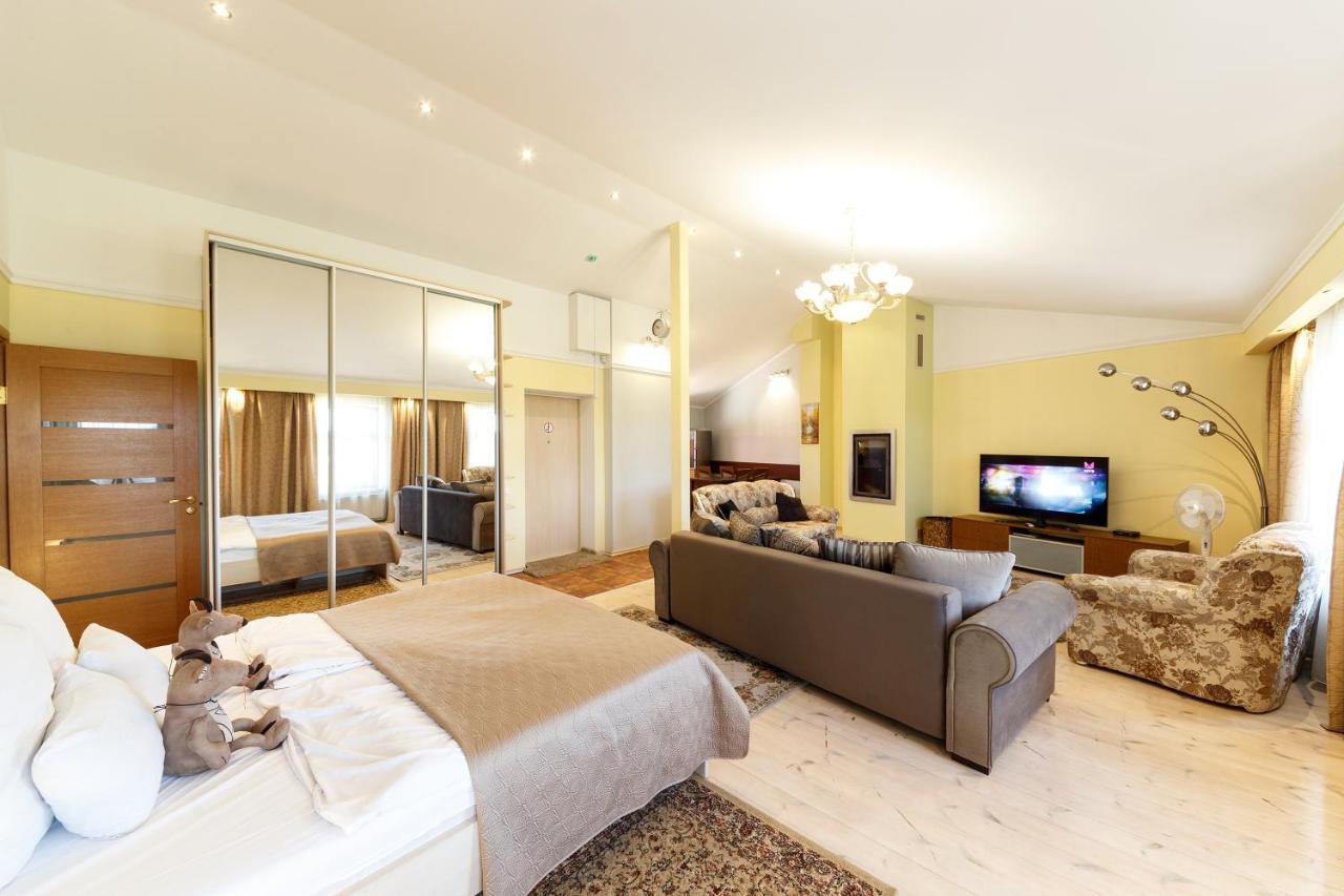 Daugavaluxapartments Free Parking Riga Bagian luar foto
