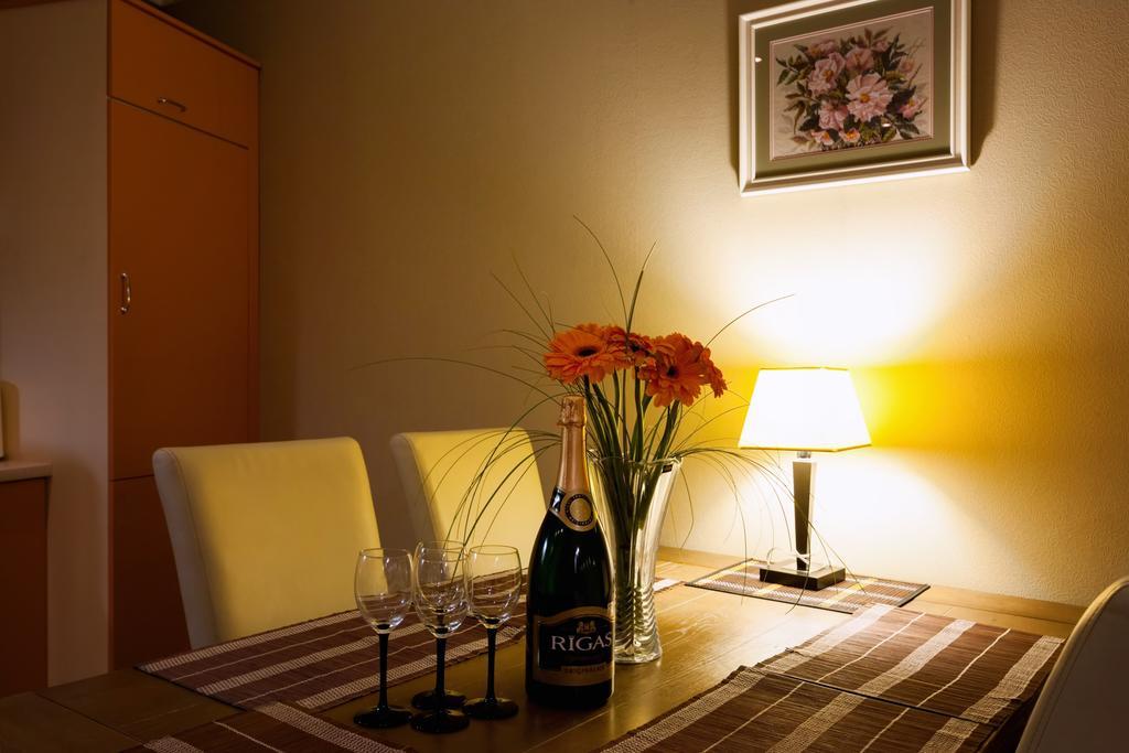 Daugavaluxapartments Free Parking Riga Bagian luar foto