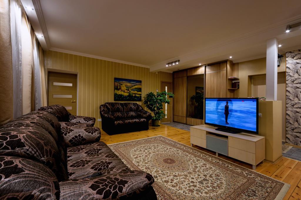 Daugavaluxapartments Free Parking Riga Bagian luar foto